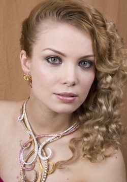 Tatyana Arntgolts Biography, Private Life, Photos