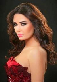 Top-35 Beautiful Arab Women. Photo Gallery