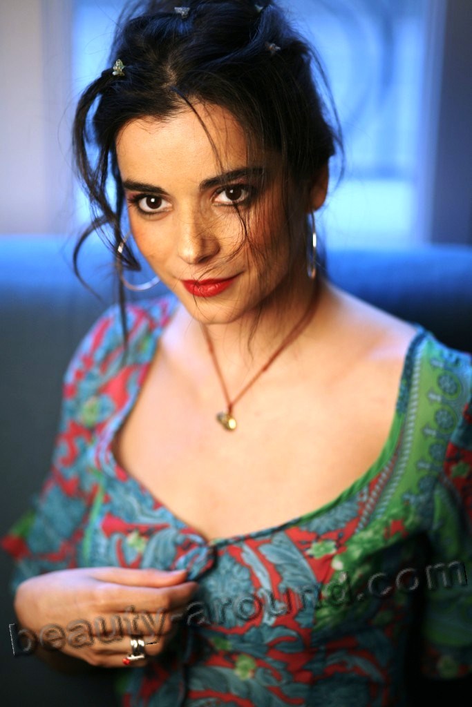 Amel Brahim-Djelloul French-Algerian opera singer photo