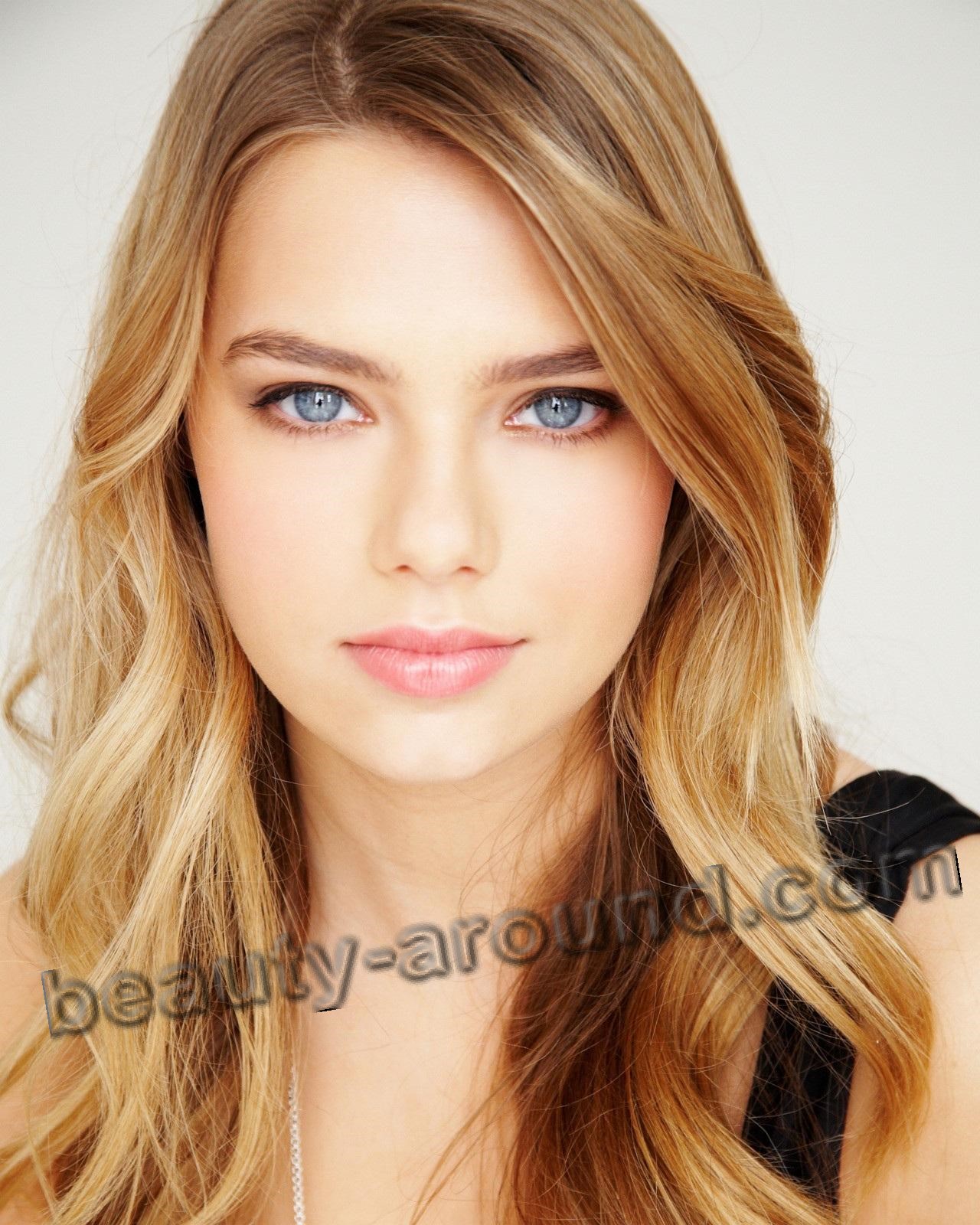 beautiful Australian women photos, Indiana Evans Australian singer and actress photo