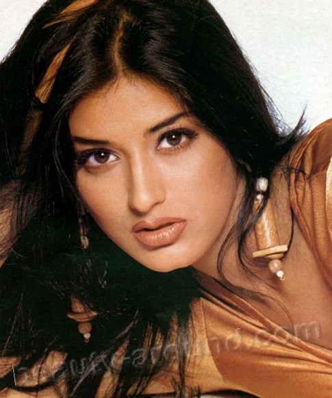 Сонали Бендре / Sonali Bendre