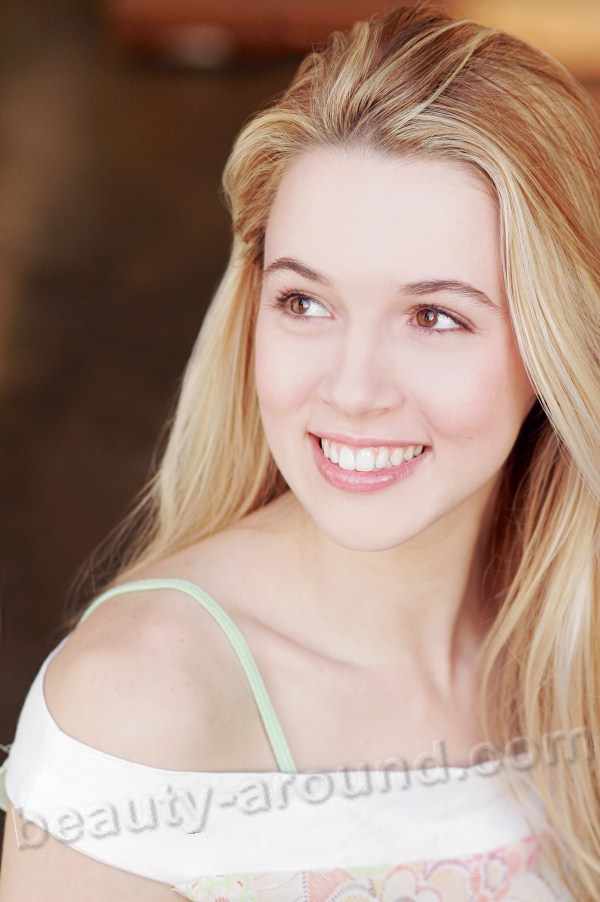 Beautiful Jewish women. Alona Tal jewish women photo