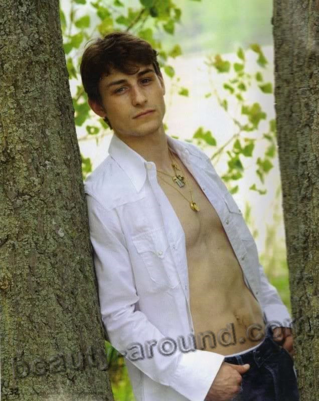 Brian Joubert is the French most handsome figure skater photo