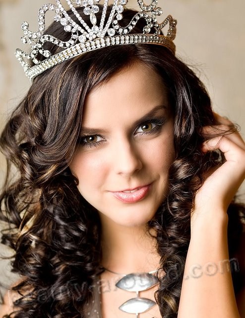 Beautiful Finnish women - Satu Tuomisto Miss Finland 2008