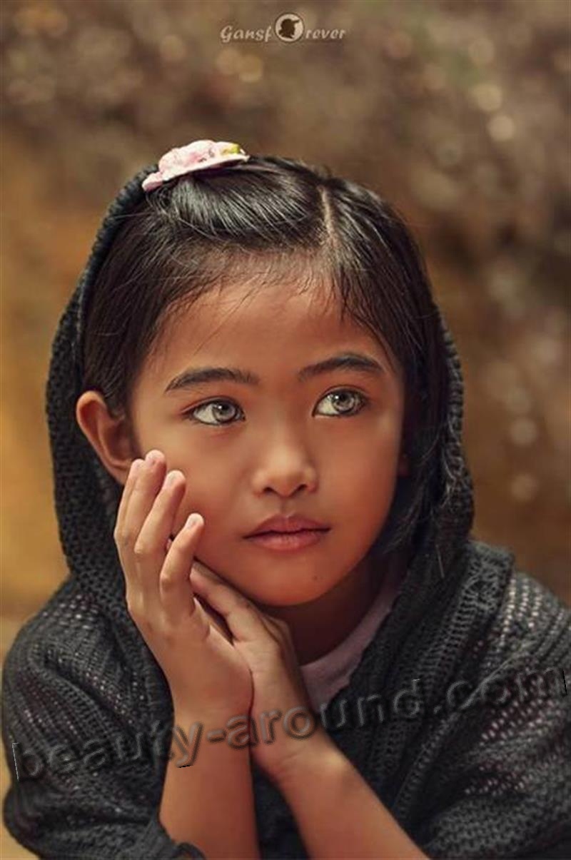 Малазийская девочка фото