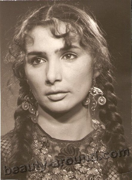  Raya Udovikova gypsy actress, singer photo
