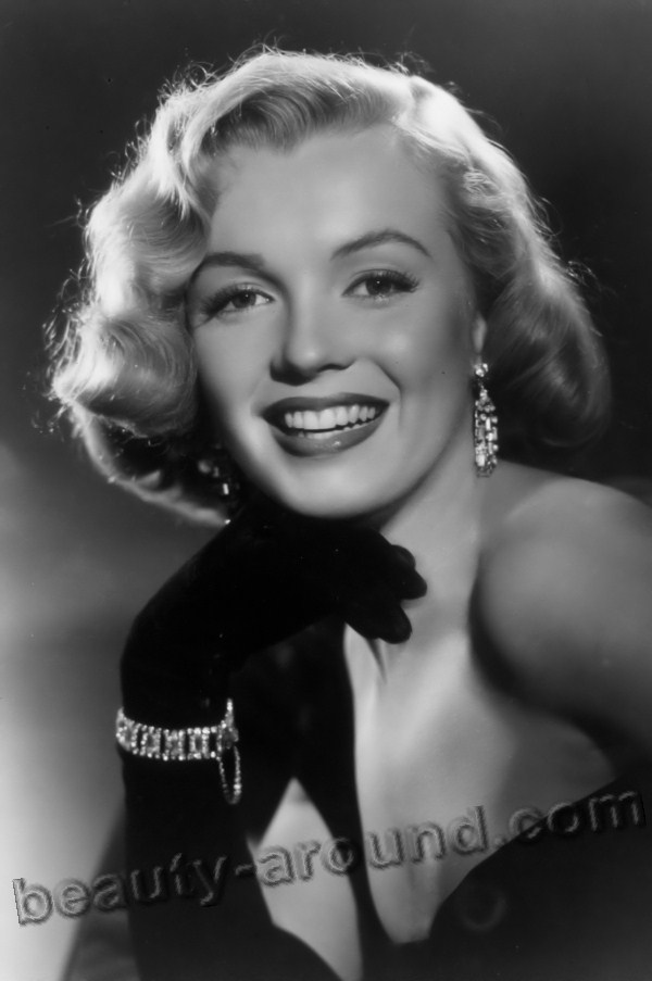 http://beauty-around.com/images/sampledata/Hollywood_Actress/OLD_Hollywood/1.marilyn-monroe.jpg