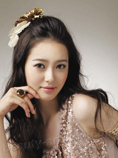 Most Beautiful Korean Actresses Go Ah Ra photo