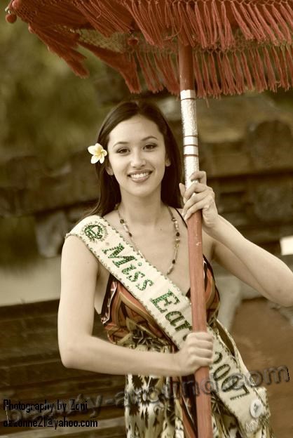 Miss Earth 2007 - Jessica Trisko (Canada) photo