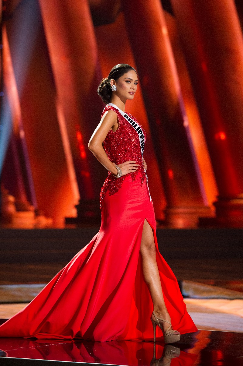 Miss Universe 2015 Winner Pia Wurtzbach in evening dress