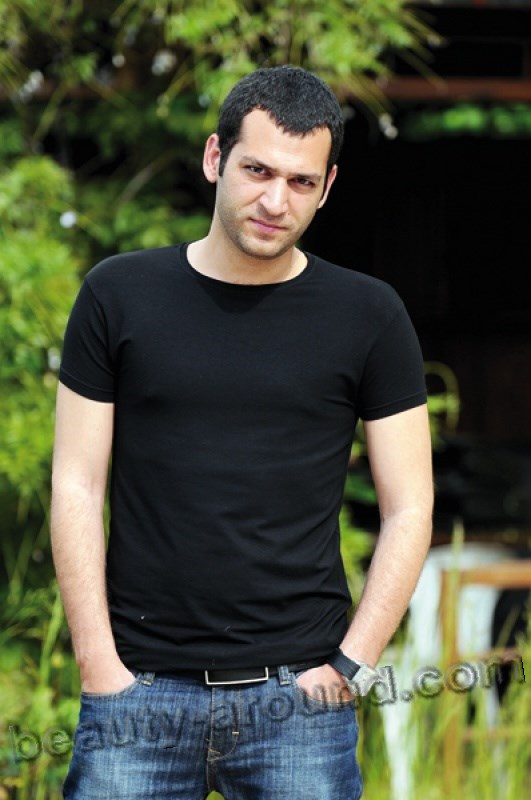 Красивый турецкий актёр Мурат Йылдырым фото