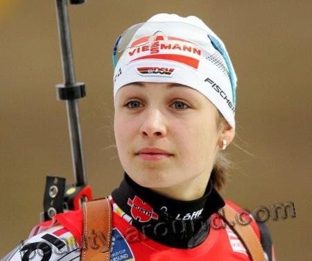 Юная биатлонистка Магдалена Нойнер