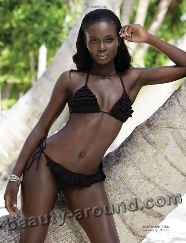 Adeola Ariyo Canadian model of Nigerian descent photo