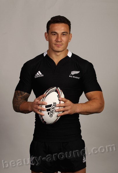 Handsome Male Athletes Sonny Bill Williams