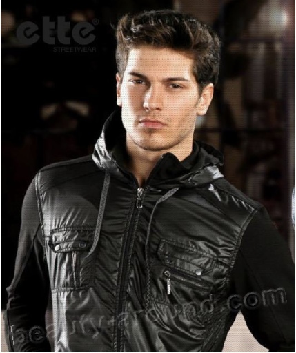 Cagatay Ulusoy turkish actor photo