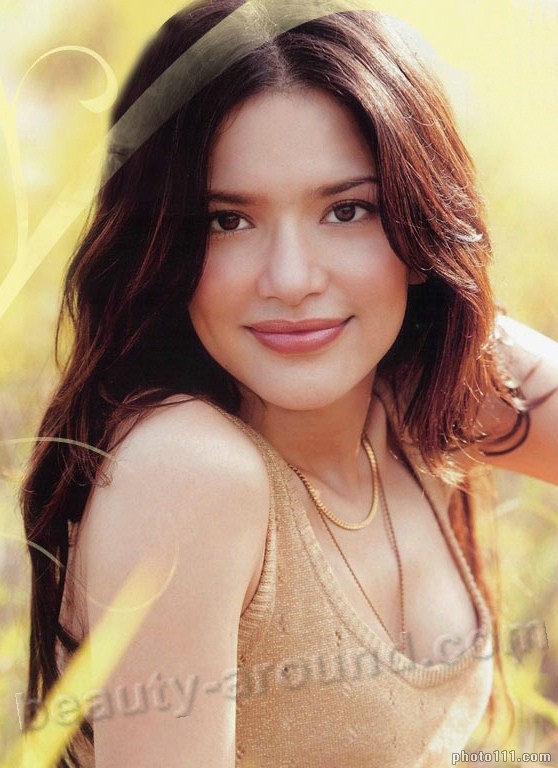 Beautiful Thai Women - Aom Phiyada Akkaraseranee Thai top model and actress