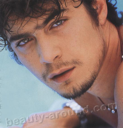 Hot Italian Man Riccardo Scamarcio Italian actor