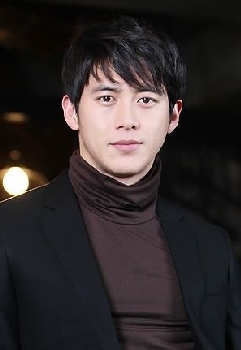 Go Soo photo