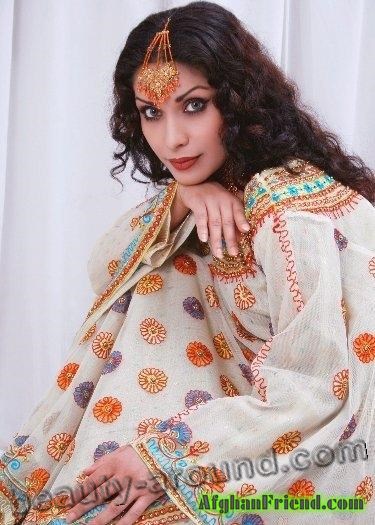 Mariam Morid afghan actress hot photo