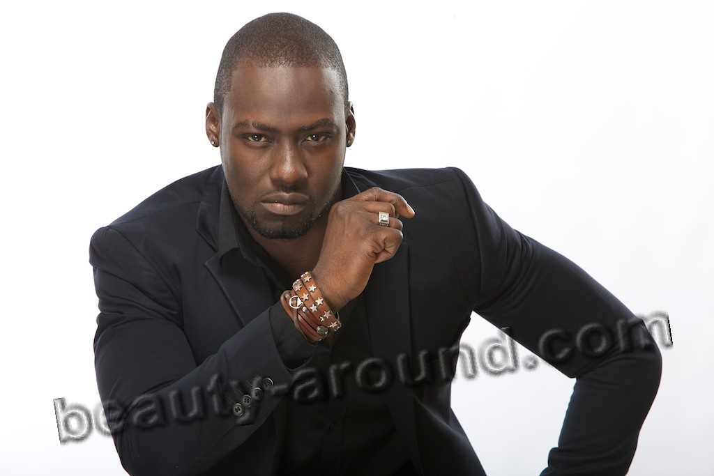 Chris Attoh handsome African man photo 