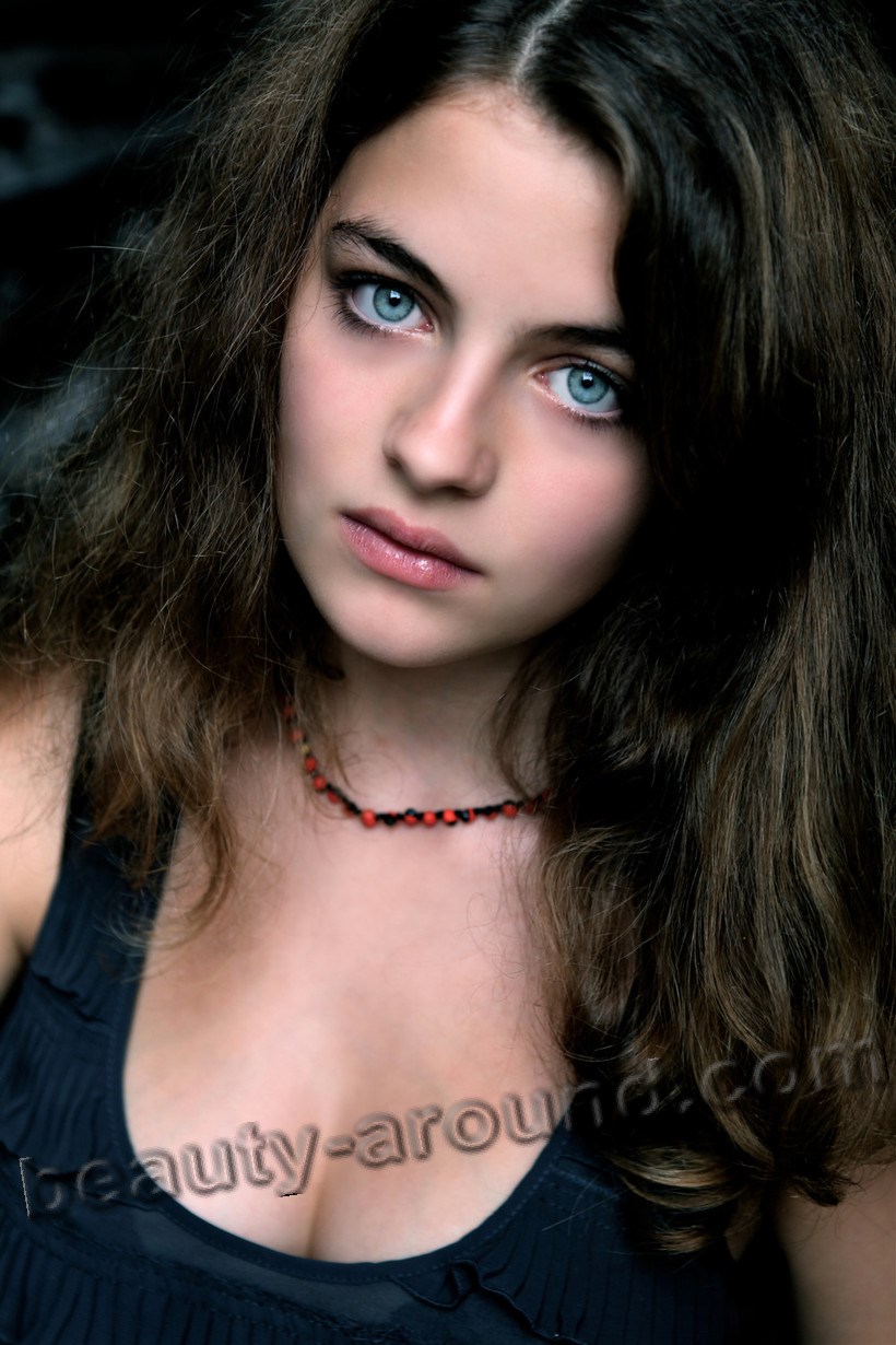 Beautiful Austrian Women Ronja Forcher beautiful Austrian girl actress photo
