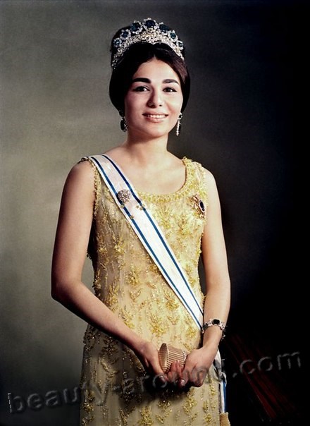 Фарах Пехлеви иранская принцесса с азербайджанскими корнями фото