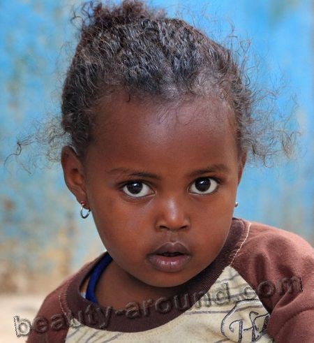 Ethiopian girl photo