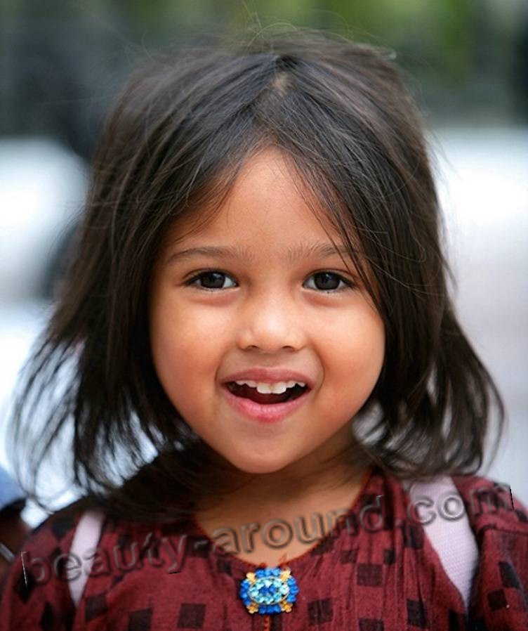 красивая малайская девочка фото