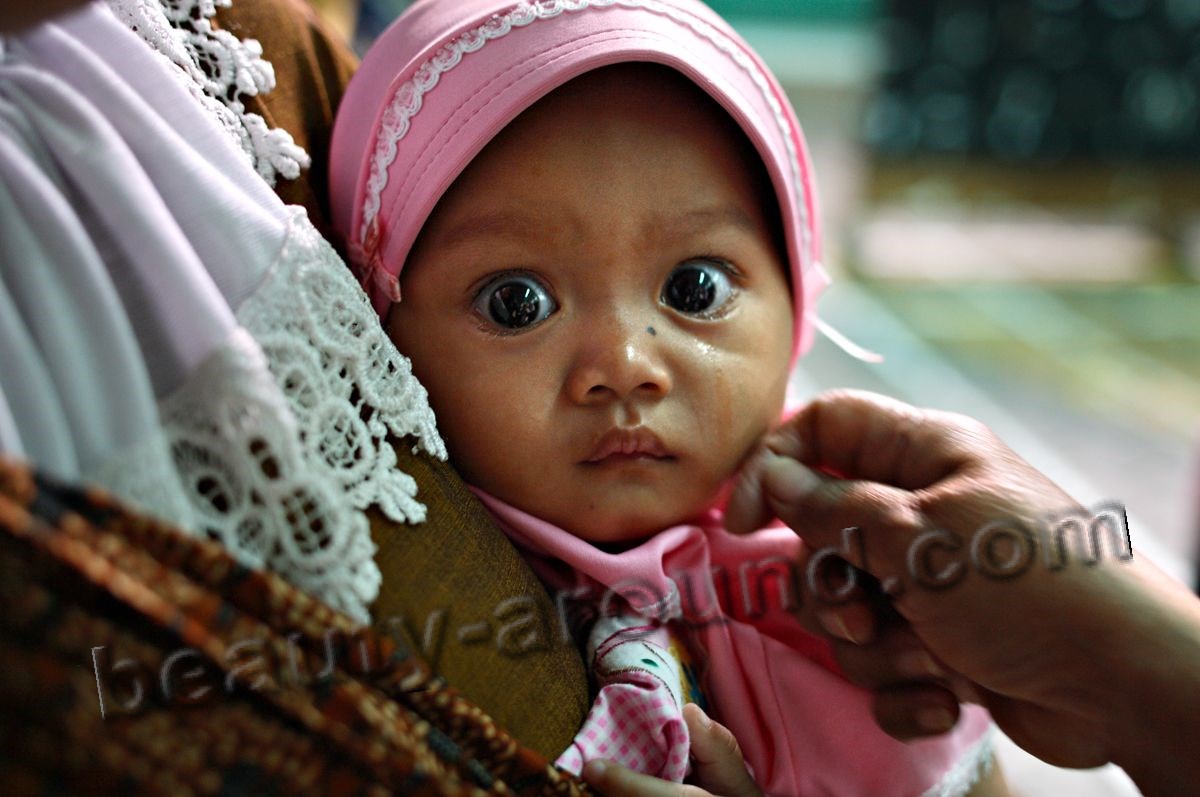 Indonesian child girl photo