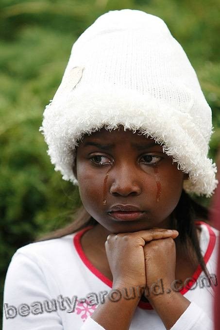 Sad Haitian girl photo