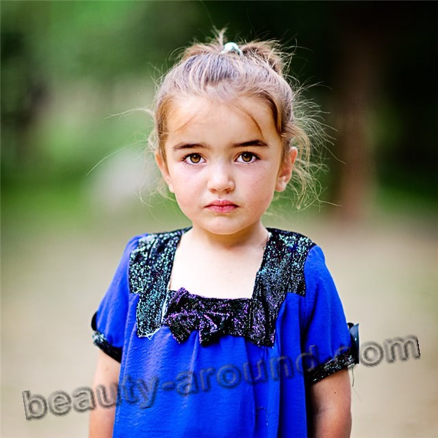 Beautiful Tajik girl photo