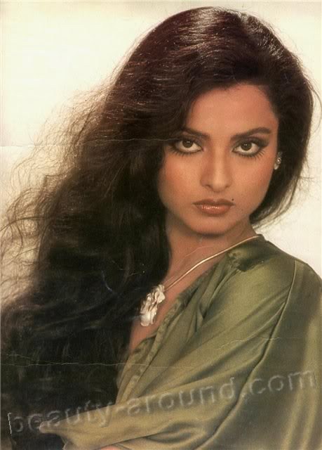 Rekha beautiful Indian actress of Hini films photo