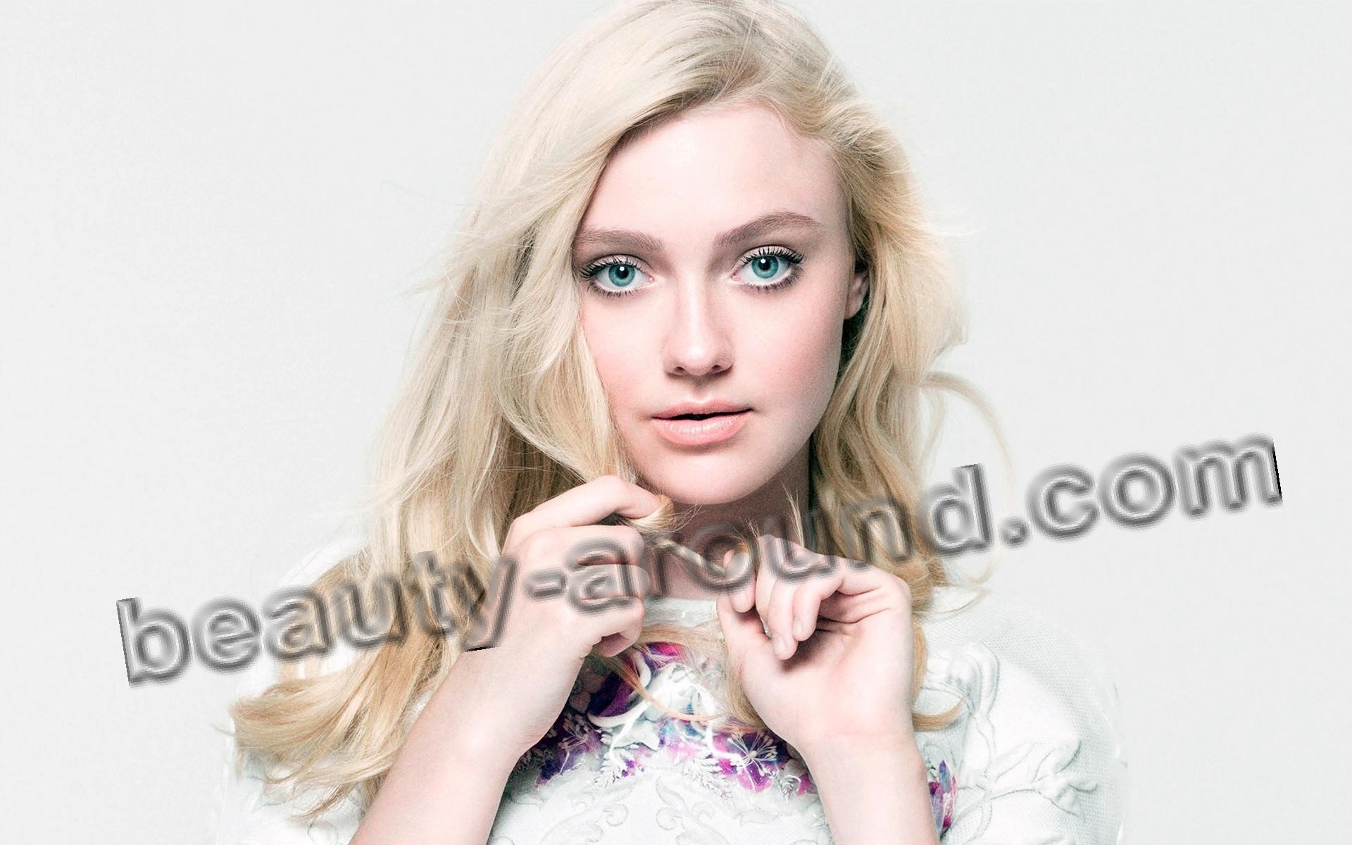 Dakota Fanning beautiful Hollywood actress photo