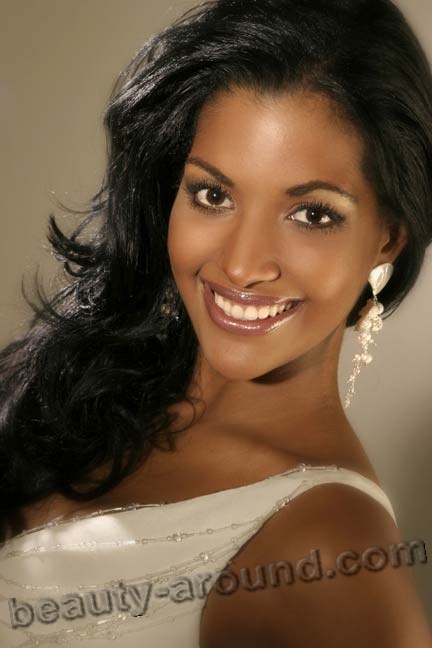Beautiful Dominican Women, Claudia Cruz Miss Mundo Dominicana 2004, Miss World Caribbean 2004 photo