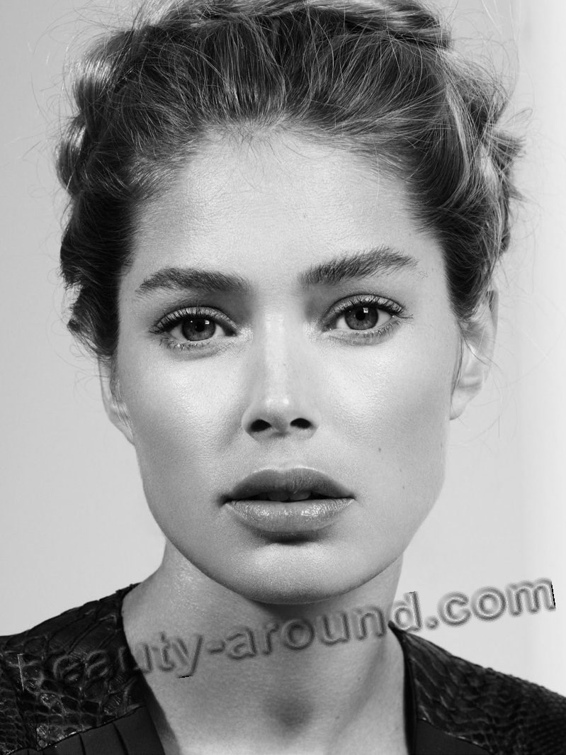 Doutzen Kroes photo