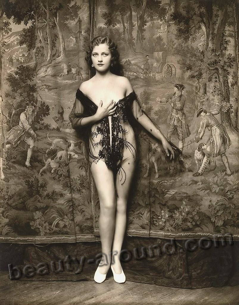 Beautiful Female Body Types 1920s
