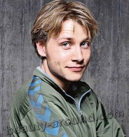 Max Riemelt, photo handsome german actor