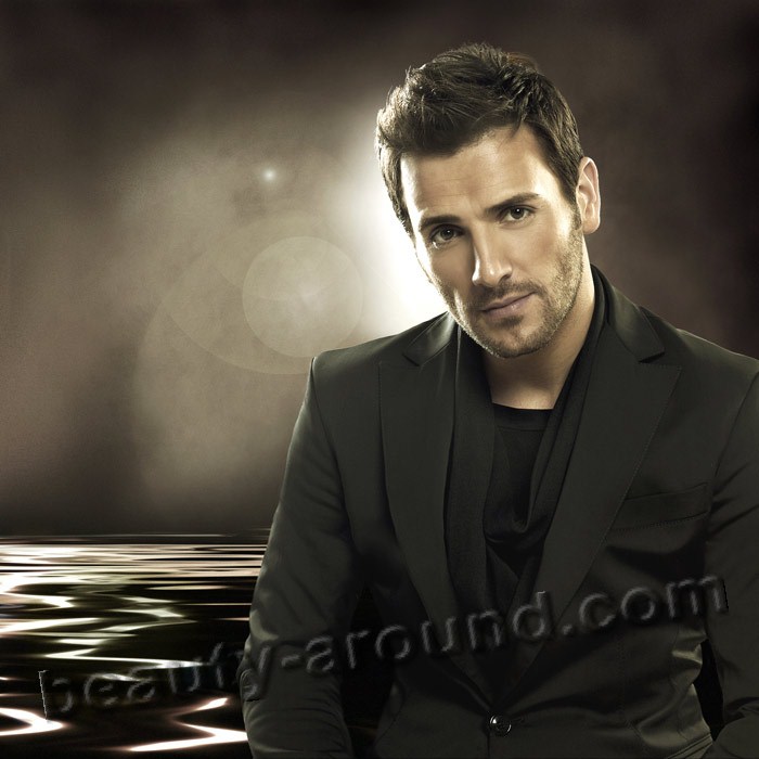 Nikos Vertis  handsome Greek singer photo