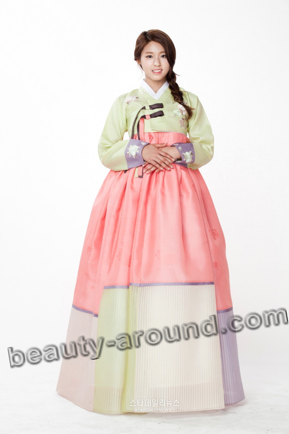 Womans Hanbok photo