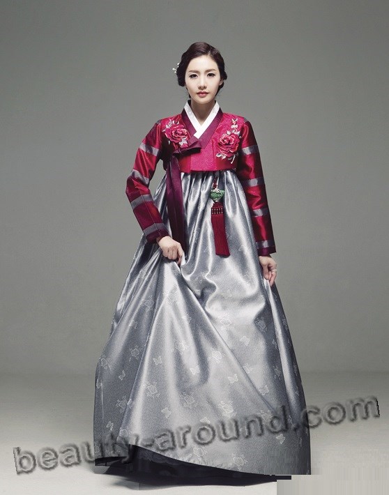 Red Hanbok pictures