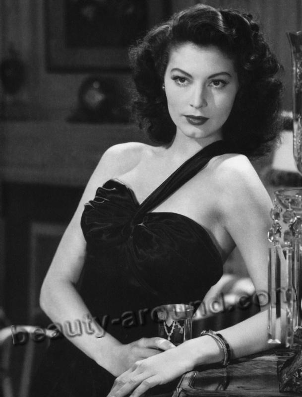 old Hollywood actresses photos, Ava Gardner photo, sex symbol of Hollywood 40s- 50s