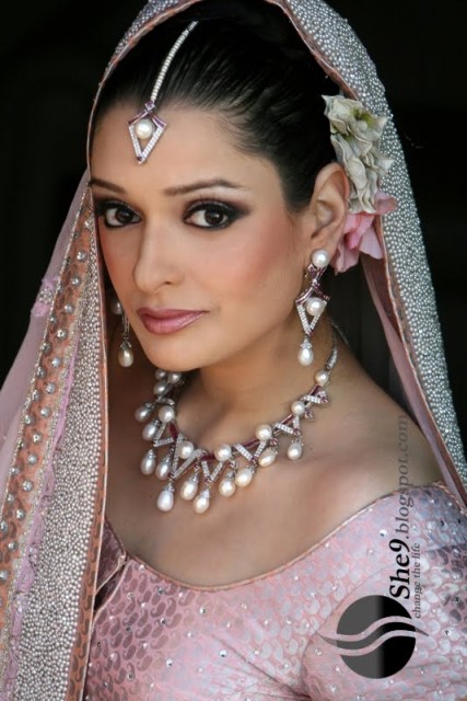 The Indian make-up photos