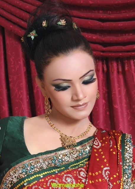 Indian make-up picture