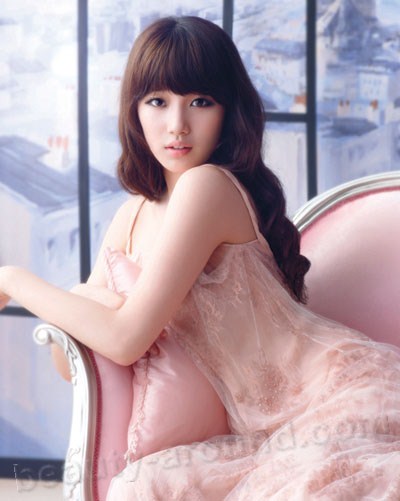 South Korean idol singer photo Suzy photos