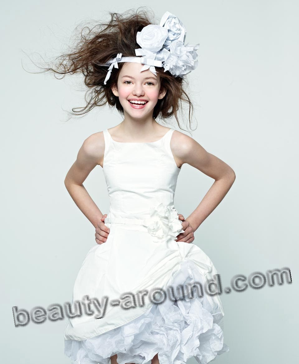 Mackenzie Foy on the cover of a fashion magazine photo