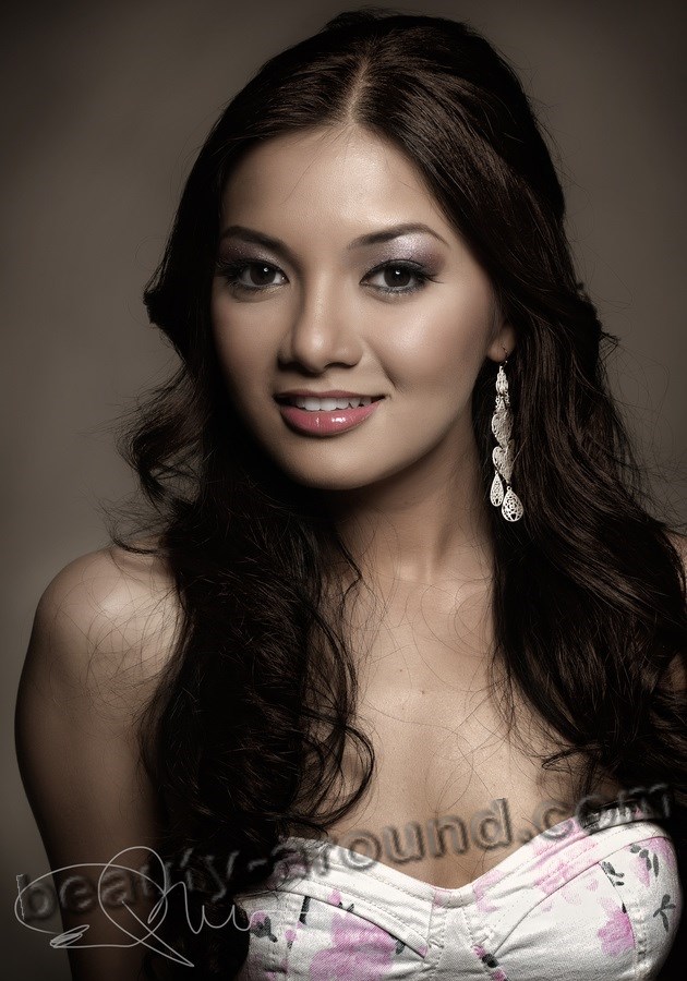 Beautiful Malaysian Woman