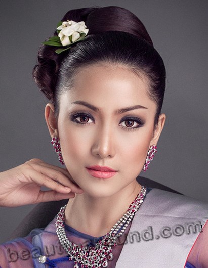 Miss Myanmar 2015 May Thaw photo