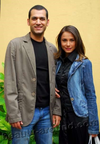 Murat Yildirim photo with wife