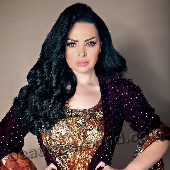 Певица  Диана Каразон красивая палестинка фото