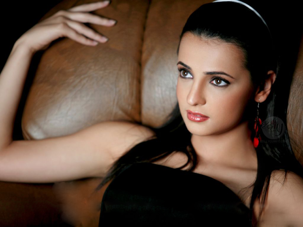 Sanaya Irani Photo